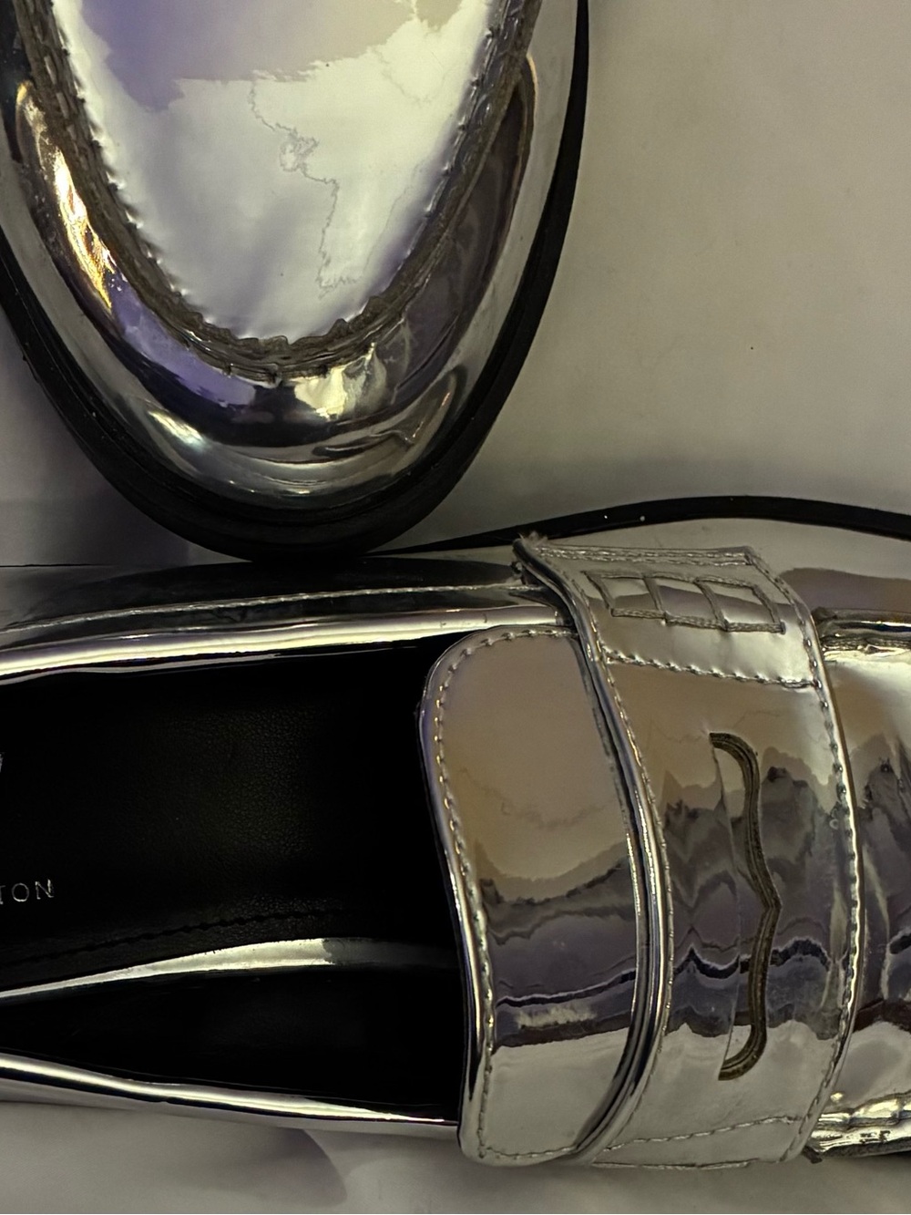 Worthington Metallic Silver Women's Penny Loafers Size 8 - New w/out box - Picture 3 of 5